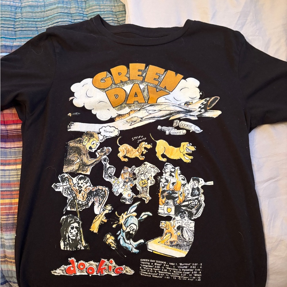 Green Day Graphic T-Shirt